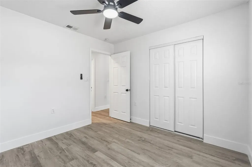 34071 Madison Avenue Dade City FL 33523