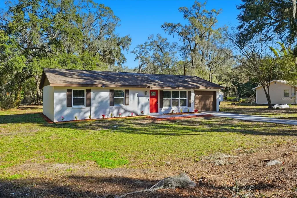 34071 Madison Avenue Dade City FL 33523