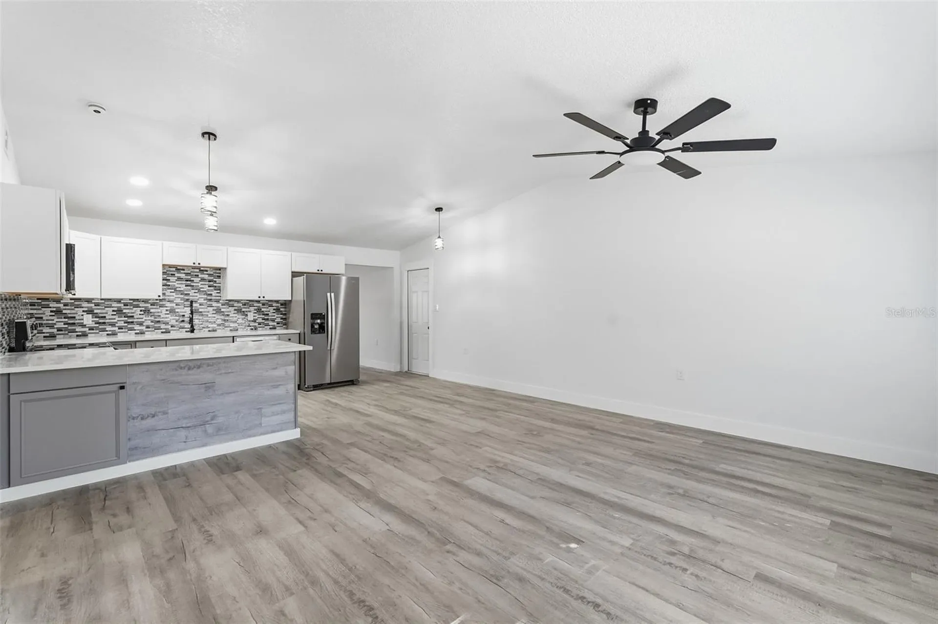 34071 Madison Avenue Dade City FL 33523