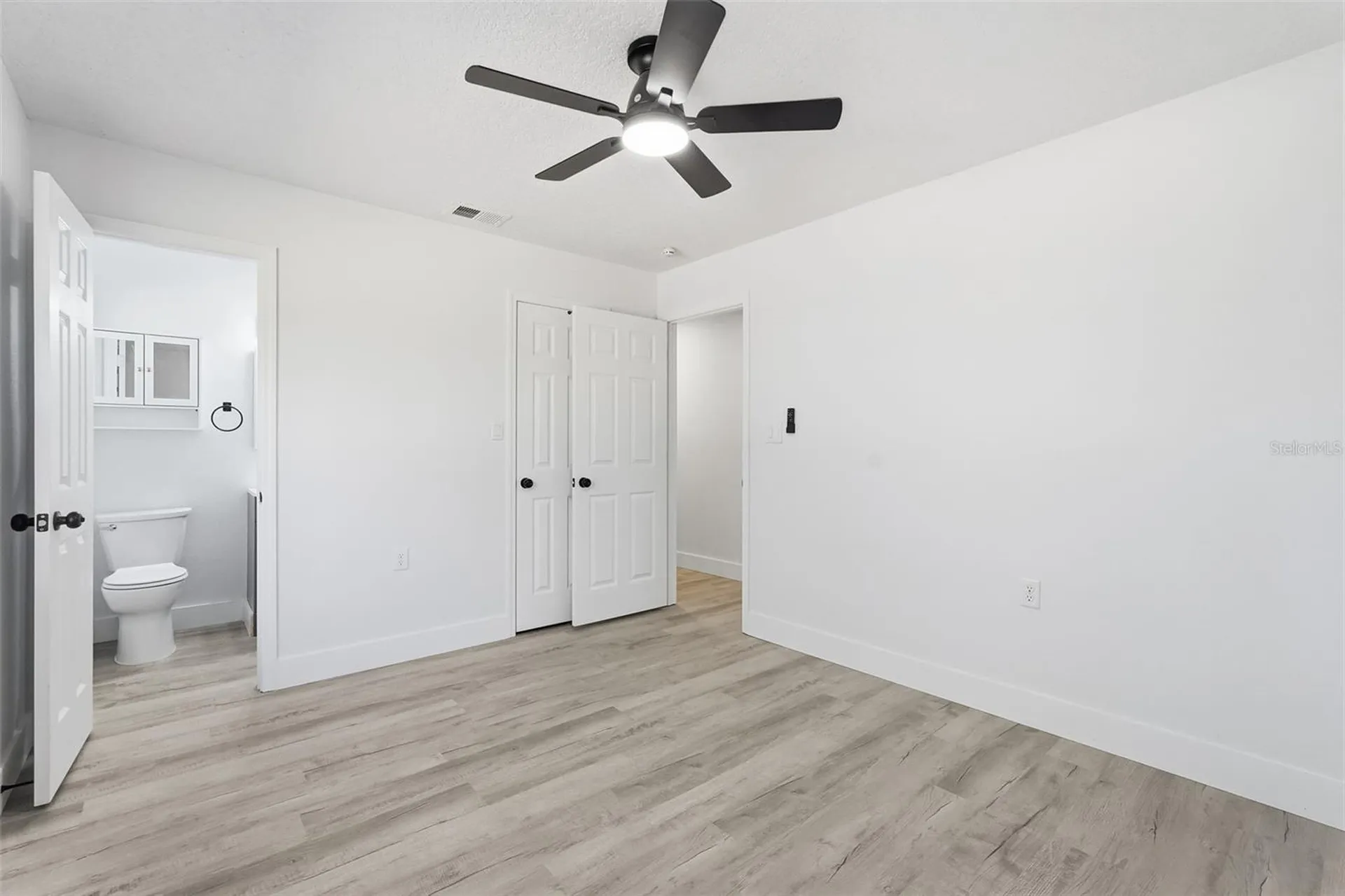 34071 Madison Avenue Dade City FL 33523