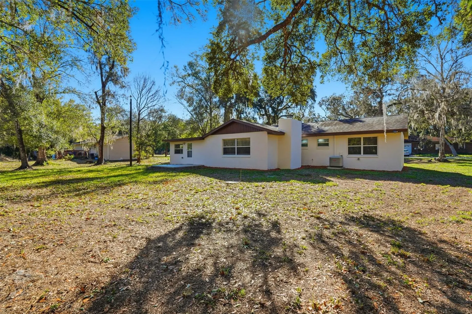 34071 Madison Avenue Dade City FL 33523