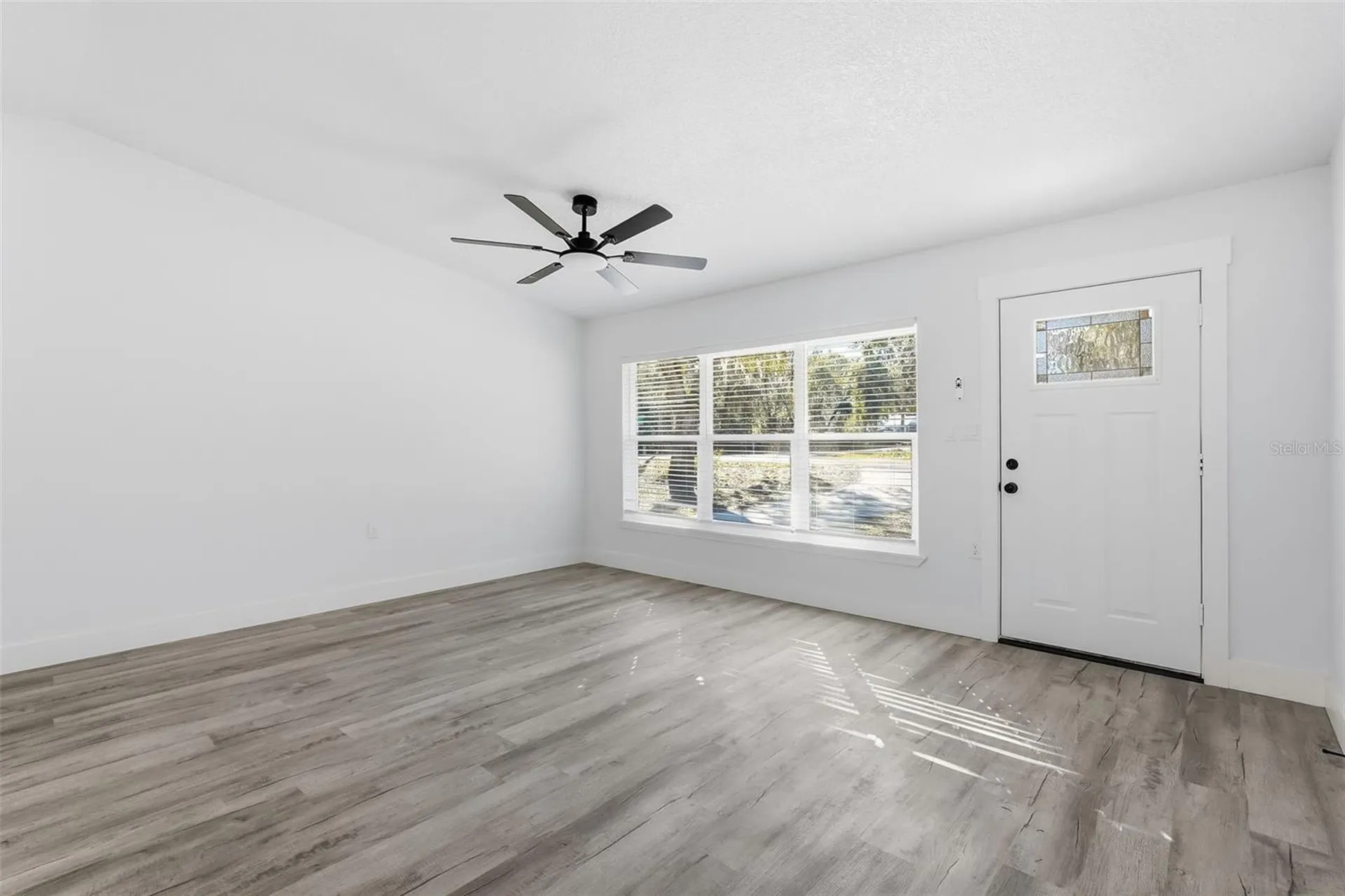 34071 Madison Avenue Dade City FL 33523