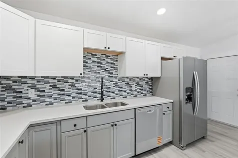 34071 Madison Avenue Dade City FL 33523