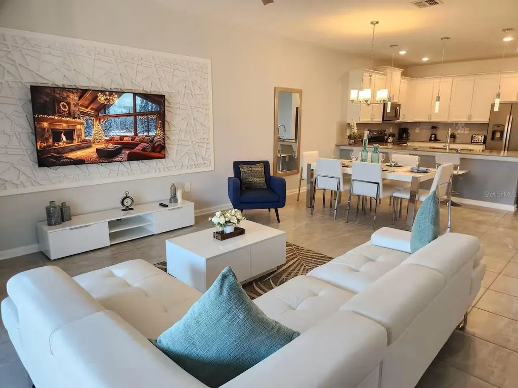 8885 Cabot Cliffs Drive Davenport FL 33896