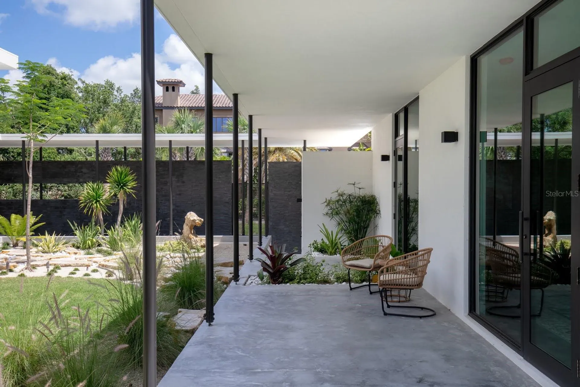 1500 Bayview Drive Sarasota FL 34239