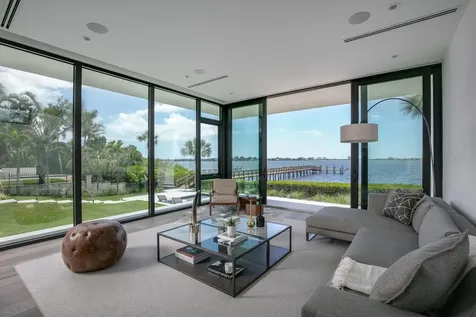 1500 Bayview Drive Sarasota FL 34239