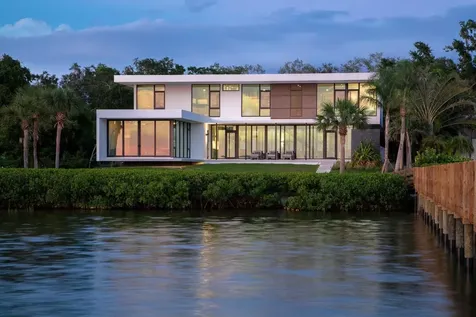 1500 Bayview Drive Sarasota FL 34239