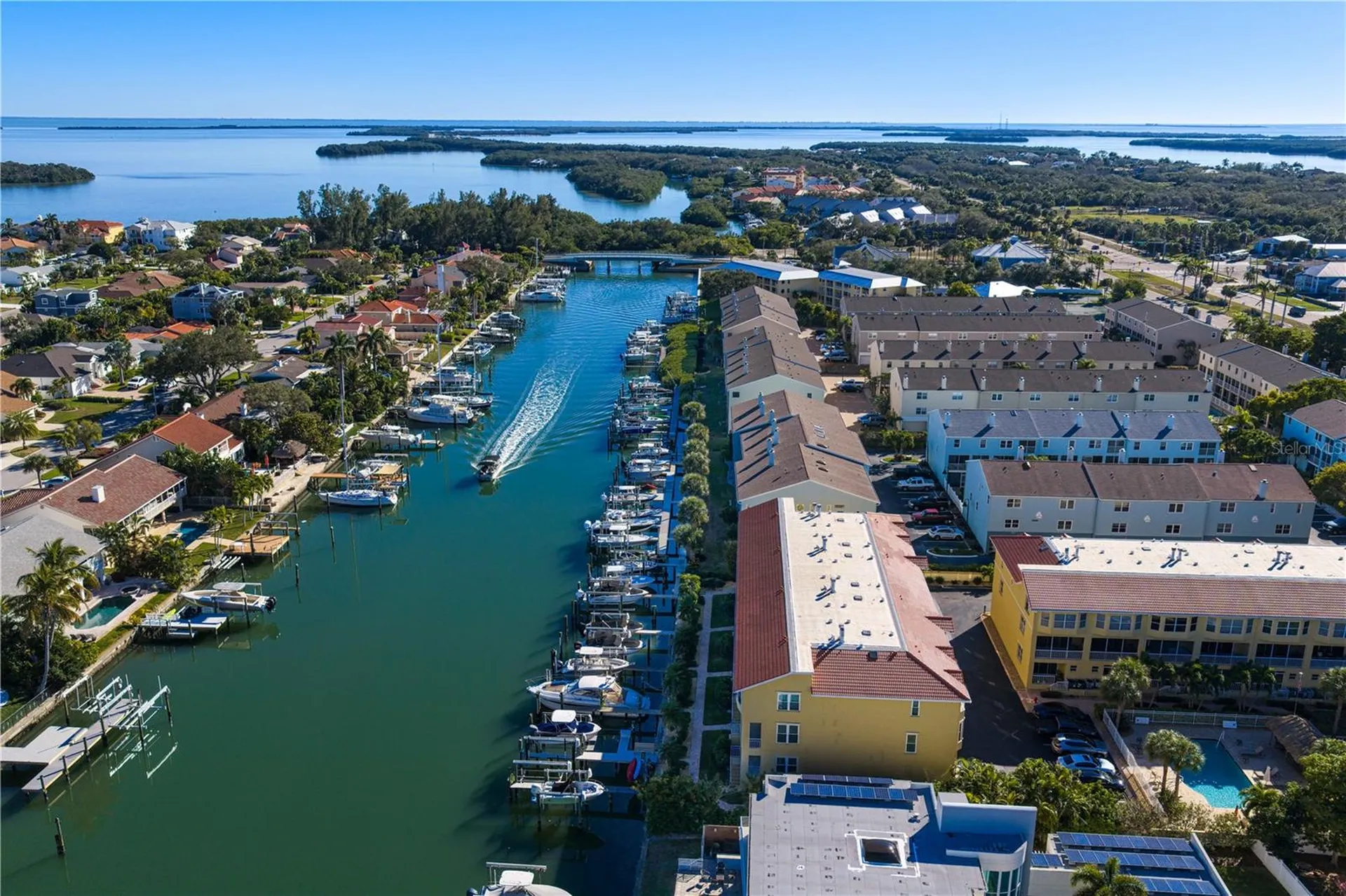 1067 Pinellas Bayway S St Petersburg FL 33715