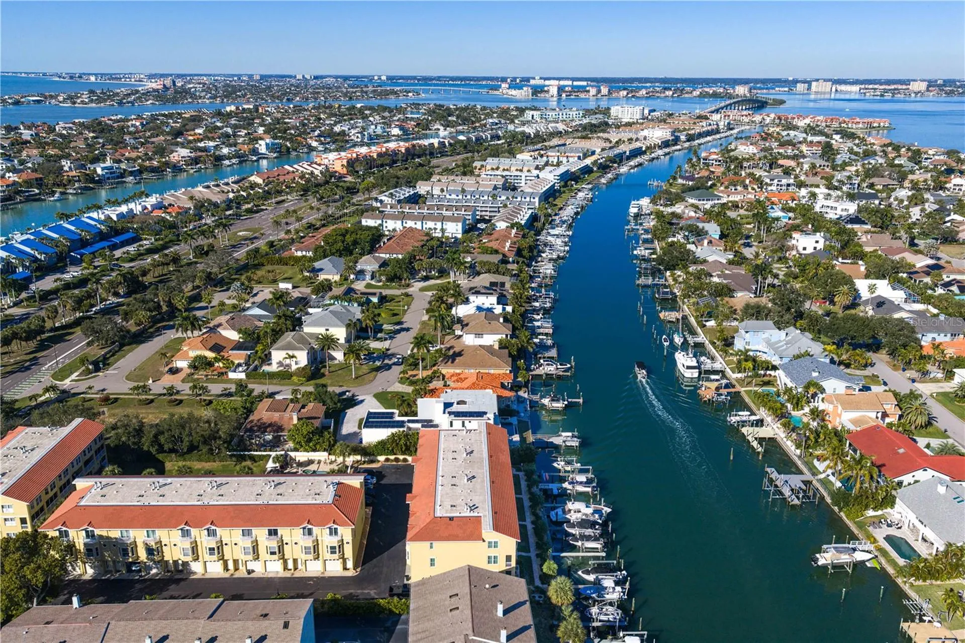 1067 Pinellas Bayway S St Petersburg FL 33715