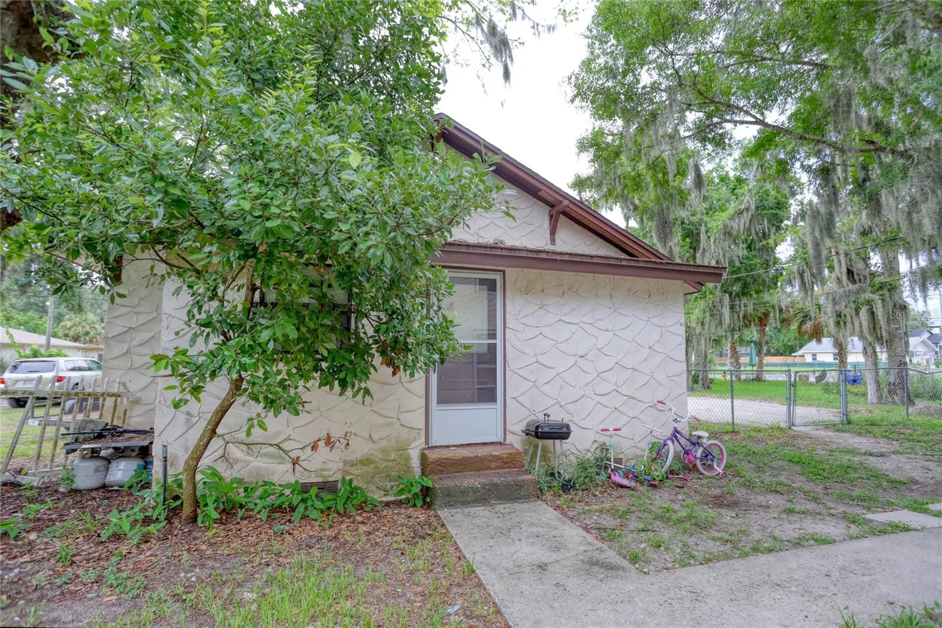 538 Loomis Avenue Daytona Beach FL 32114