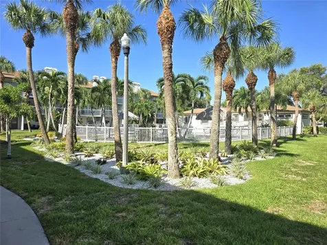 346 Madeira Circle Tierra Verde FL 33715