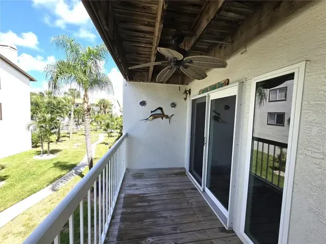 346 Madeira Circle Tierra Verde FL 33715