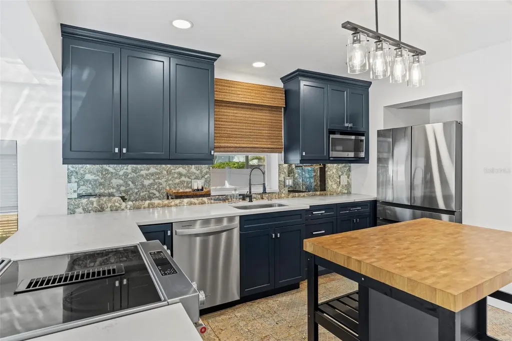 6238 14th Avenue S Gulfport FL 33707
