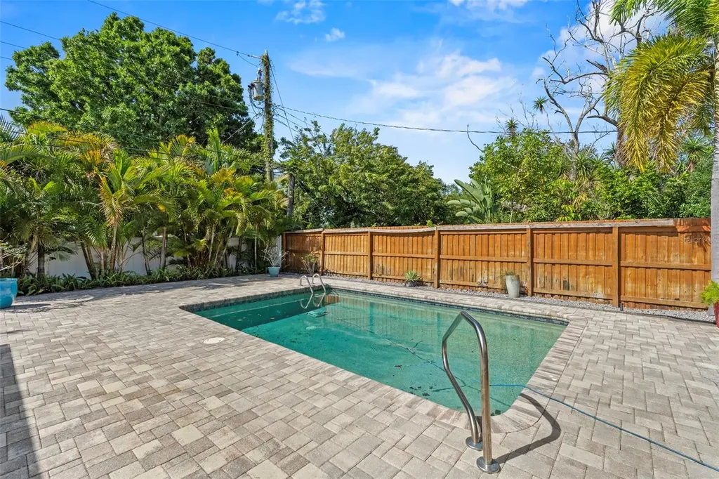 6238 14th Avenue S Gulfport FL 33707