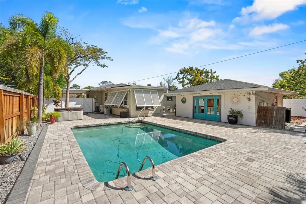 6238 14th Avenue S Gulfport FL 33707