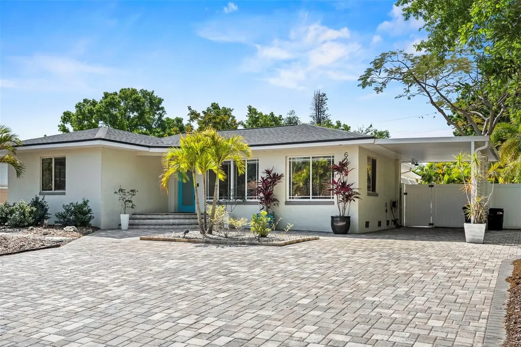6238 14th Avenue S Gulfport FL 33707
