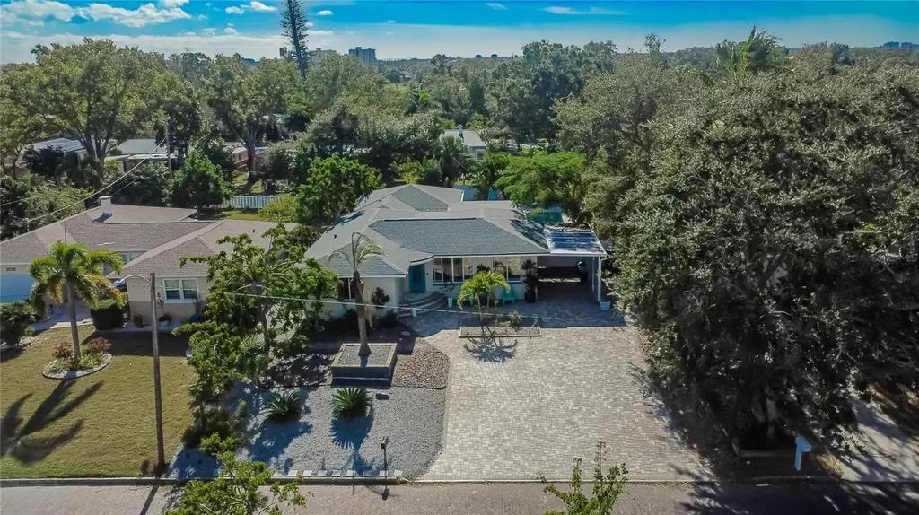 6238 14th Avenue S Gulfport FL 33707