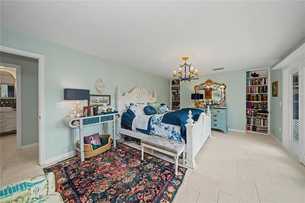 5116 Admiral Place Sarasota FL 34231