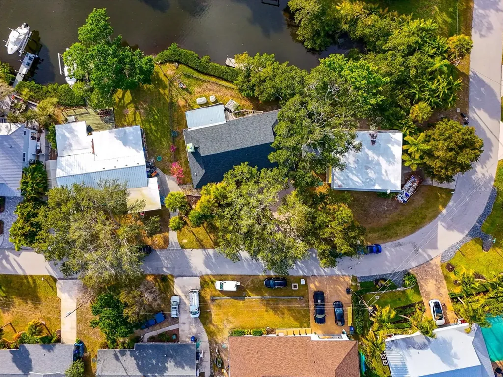 5116 Admiral Place Sarasota FL 34231