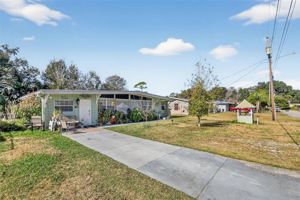 464 Judy Street New Smyrna Beach FL 32168