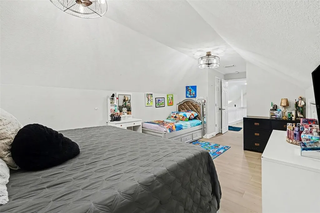 413 Euclid Avenue Seffner FL 33584