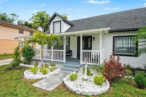 413 Euclid Avenue Seffner FL 33584