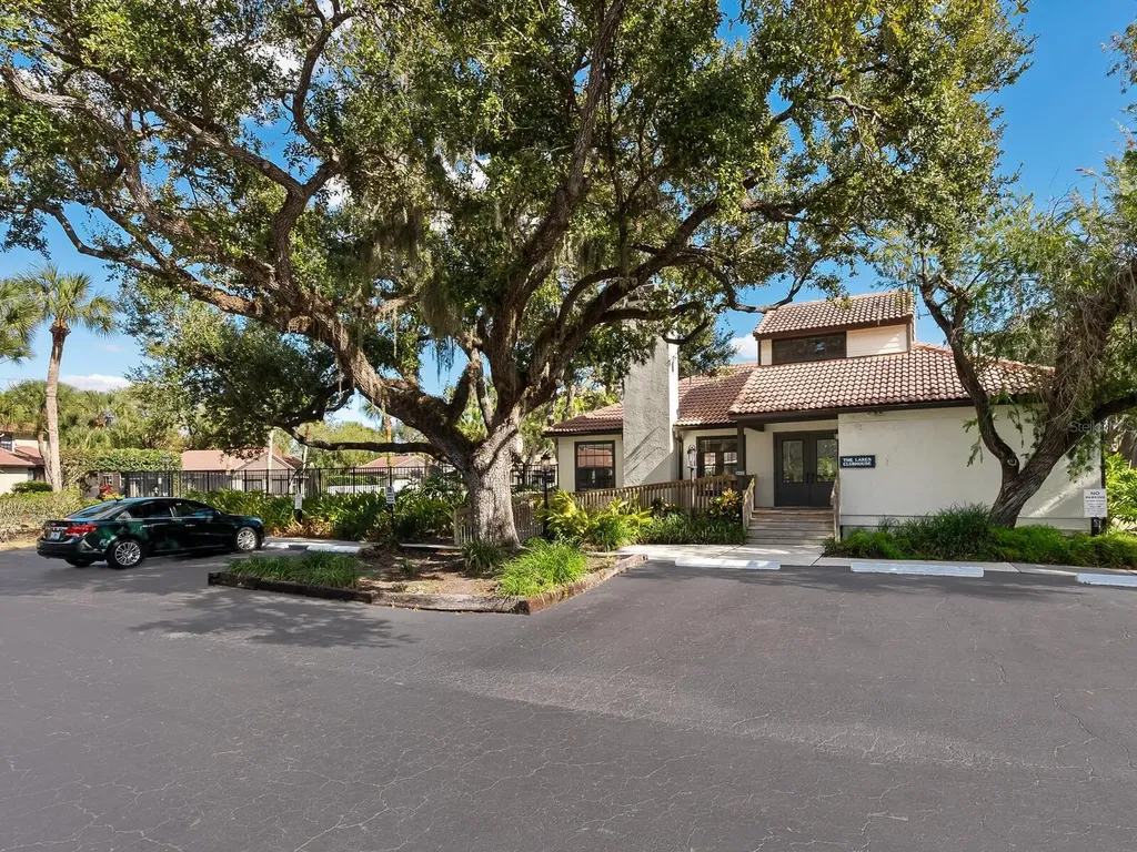 4372 Trails Drive Sarasota FL 34232