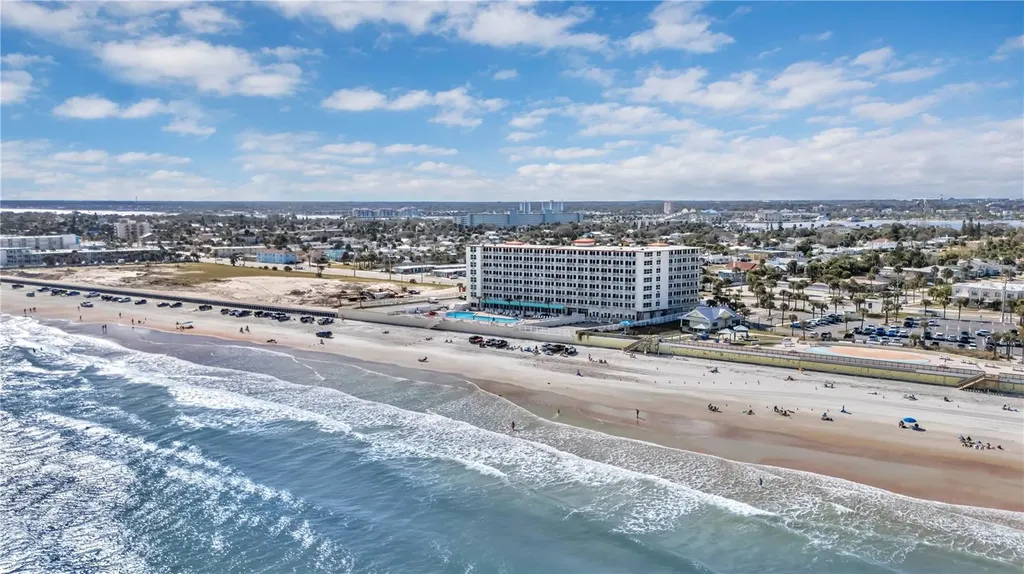 701 S Atlantic Avenue Daytona Beach FL 32118