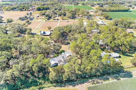 2635 N Dover Road Dover FL 33527