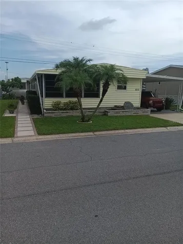 810 49th Avenue W Bradenton FL 34207