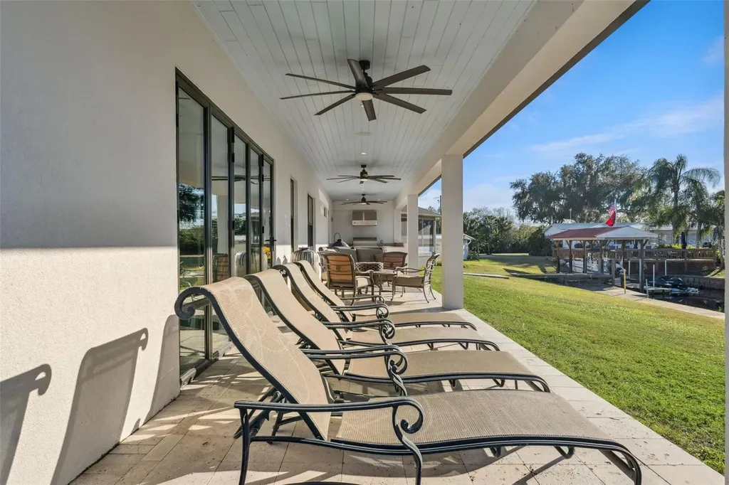 2072 Starboard Drive Geneva FL 32732