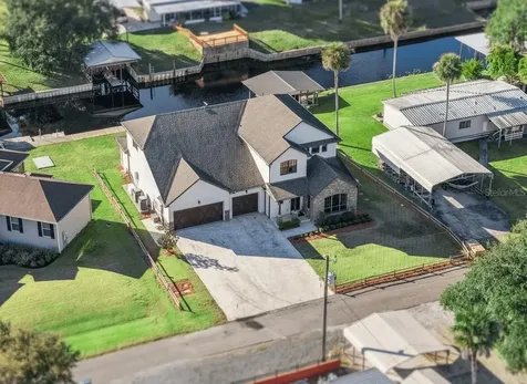 2072 Starboard Drive Geneva FL 32732