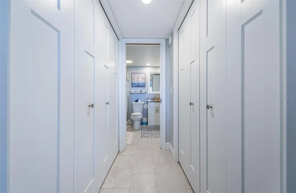 4775 Cove Circle St Petersburg FL 33708