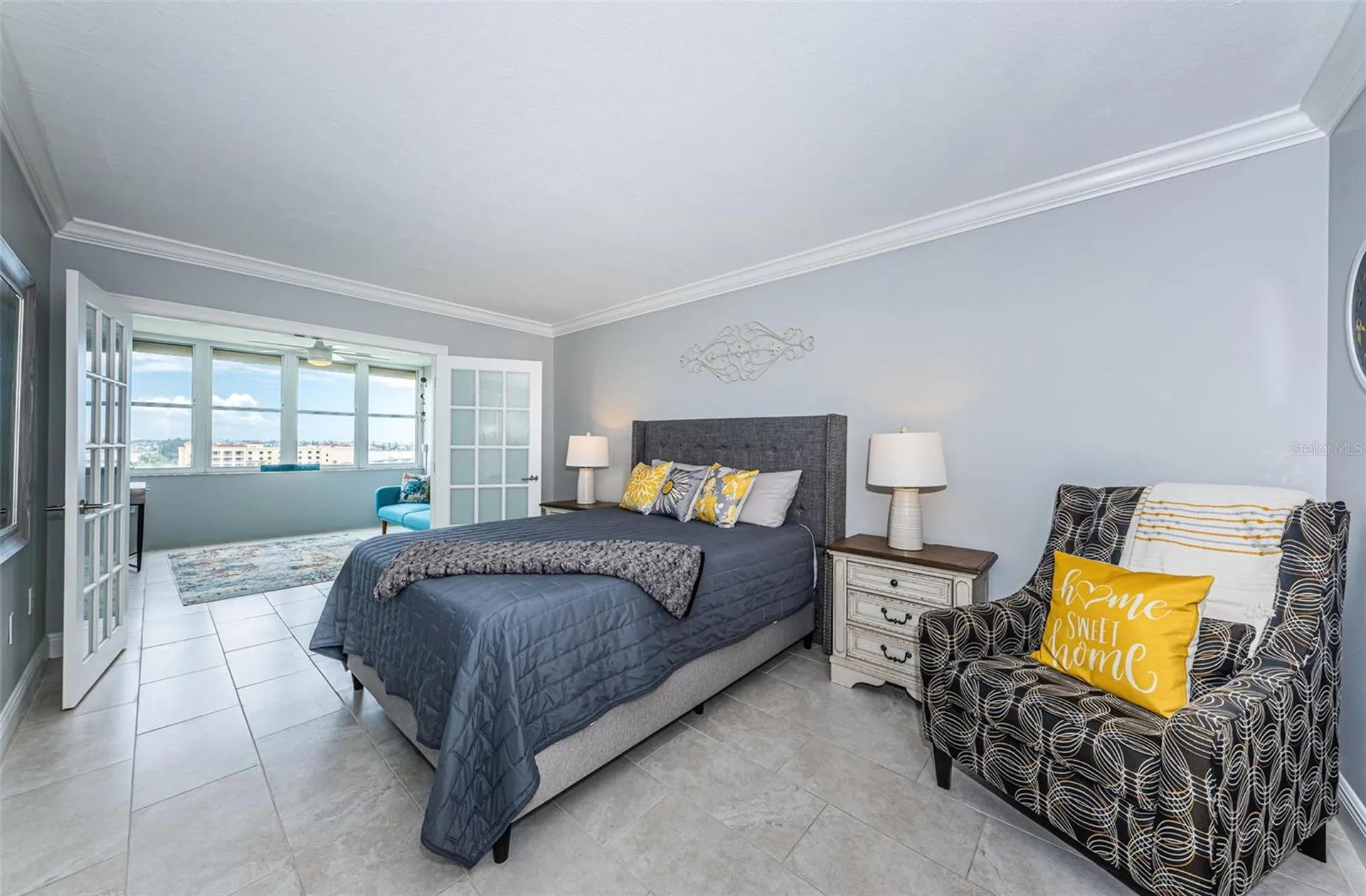 4775 Cove Circle St Petersburg FL 33708