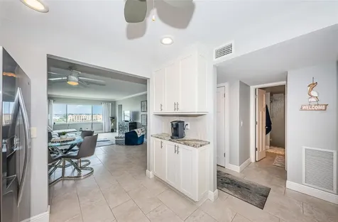 4775 Cove Circle St Petersburg FL 33708