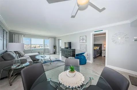4775 Cove Circle St Petersburg FL 33708