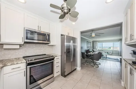 4775 Cove Circle St Petersburg FL 33708