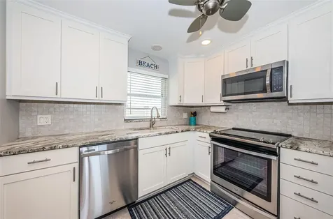 4775 Cove Circle St Petersburg FL 33708