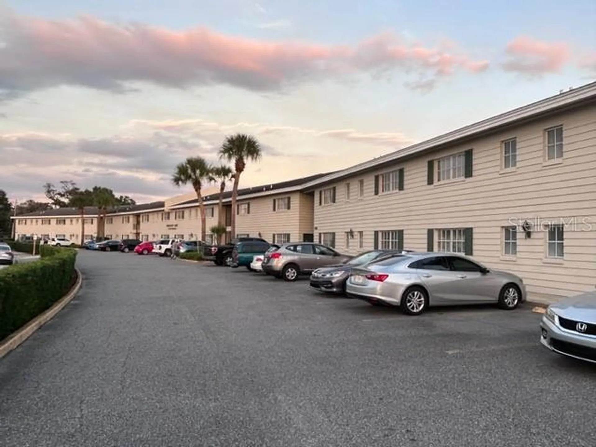 2887 S Osceola Avenue Orlando FL 32806