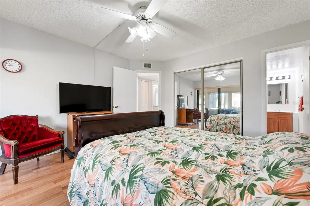 25 Quails Run Boulevard Englewood FL 34223