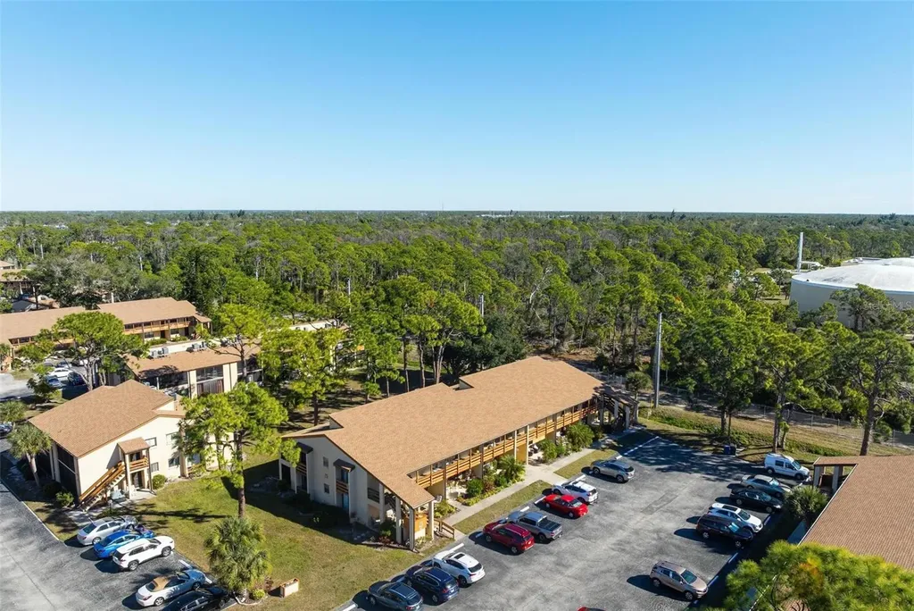 25 Quails Run Boulevard Englewood FL 34223