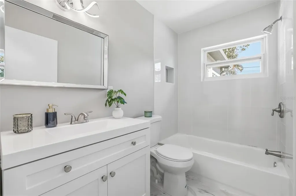 10799 99th Place Seminole FL 33772