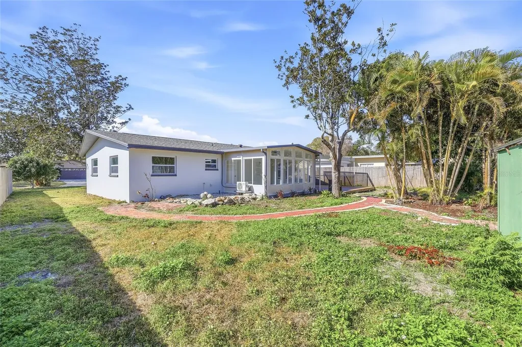 10799 99th Place Seminole FL 33772