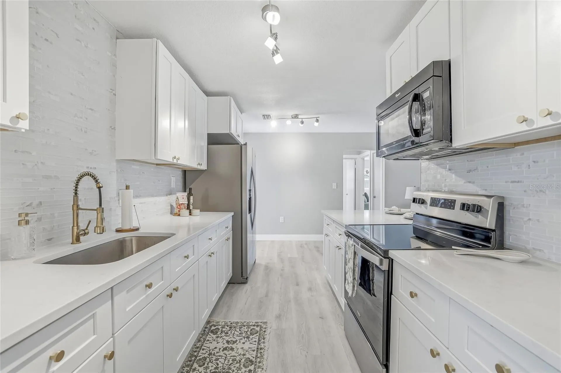 10799 99th Place Seminole FL 33772