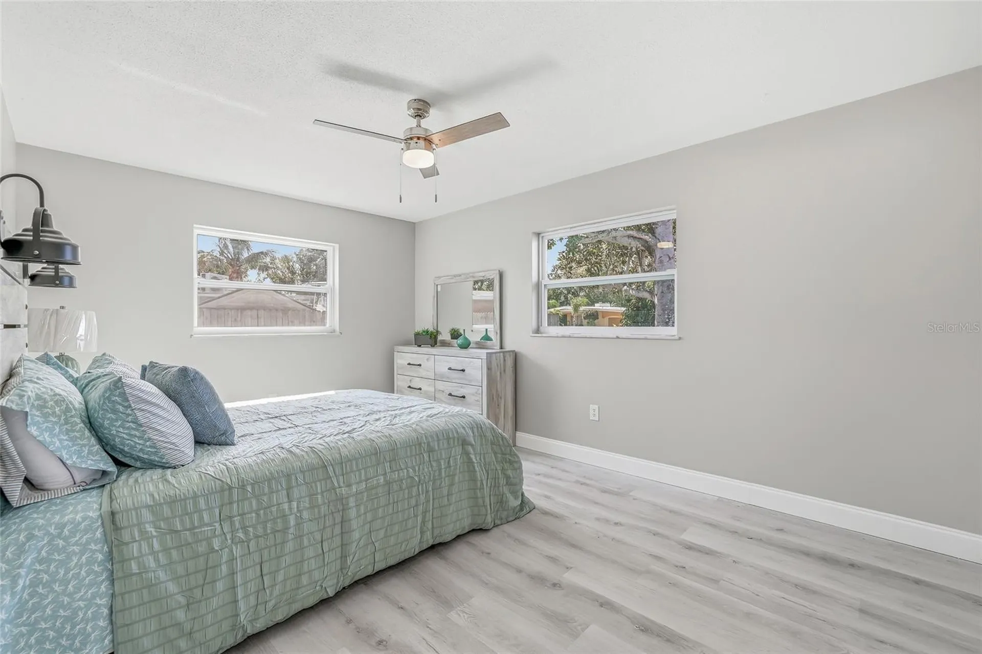 10799 99th Place Seminole FL 33772