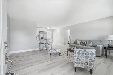 10799 99th Place Seminole FL 33772
