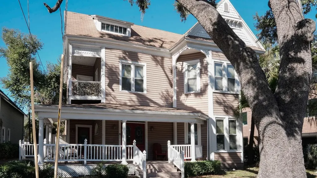 333 S Plant Avenue Tampa FL 33606