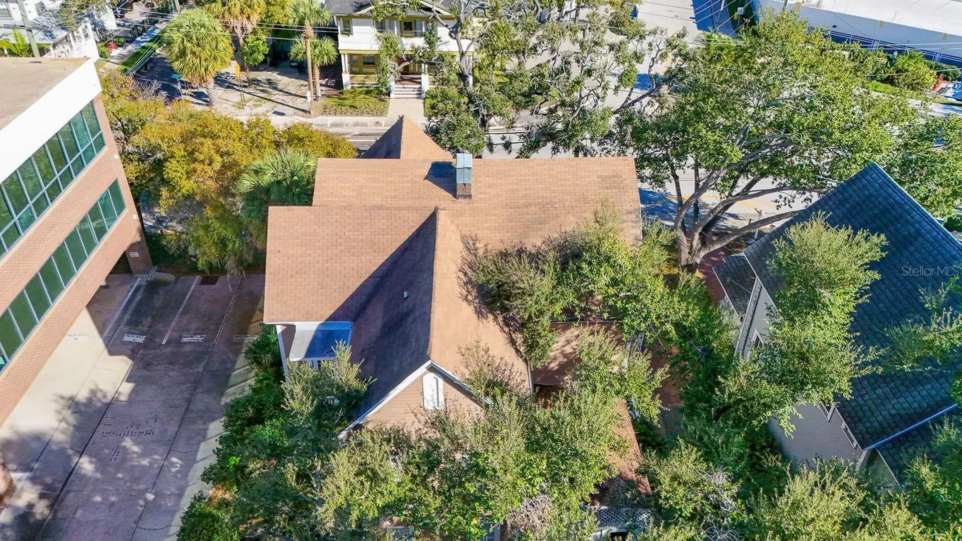 333 S Plant Avenue Tampa FL 33606