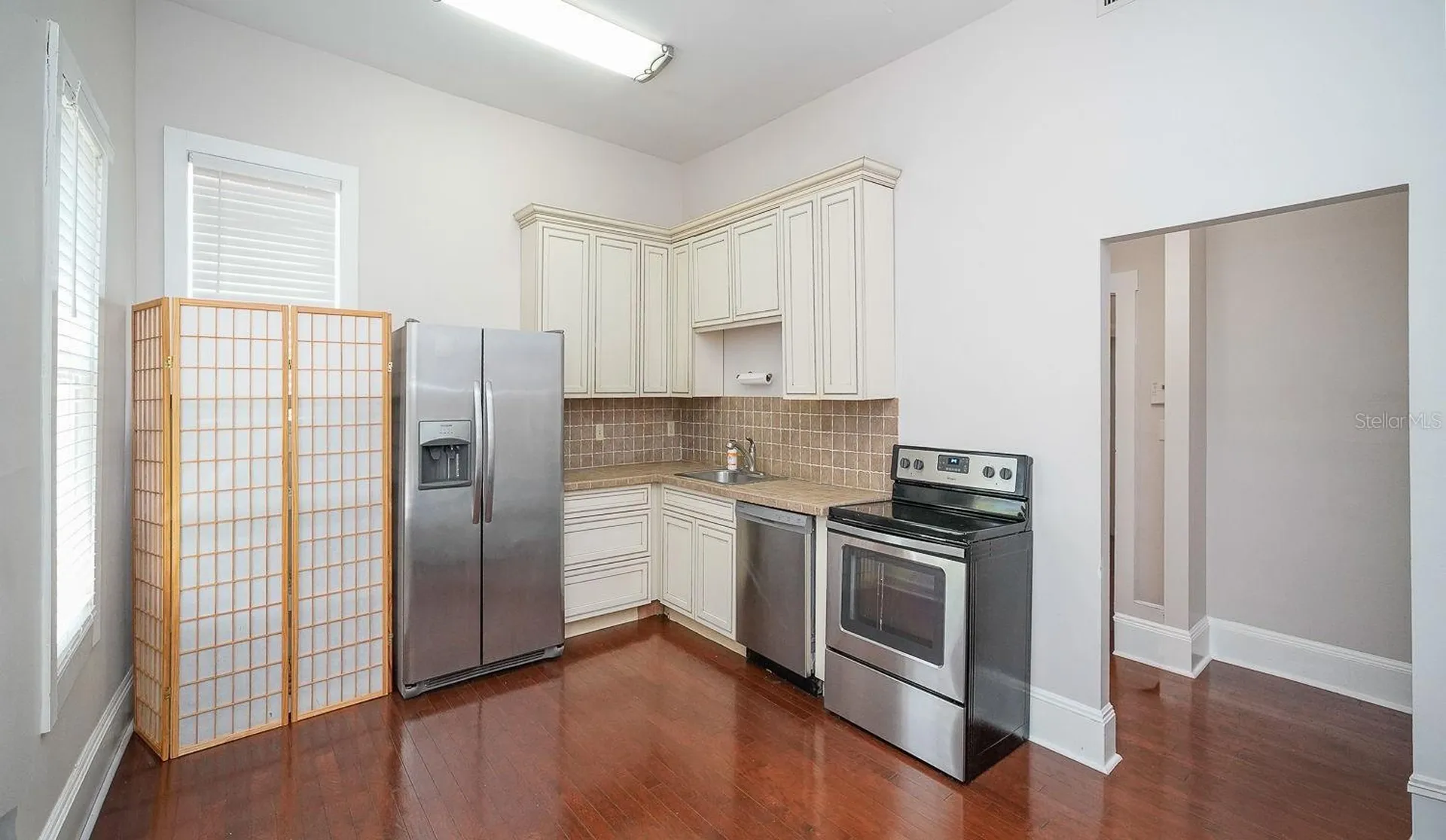 333 S Plant Avenue Tampa FL 33606
