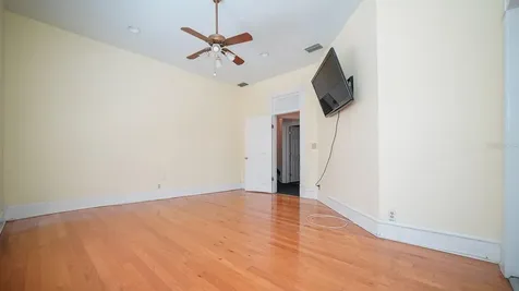 333 S Plant Avenue Tampa FL 33606